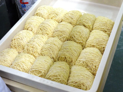 秋田のラーメン専門店　ヤマヨ　製麺